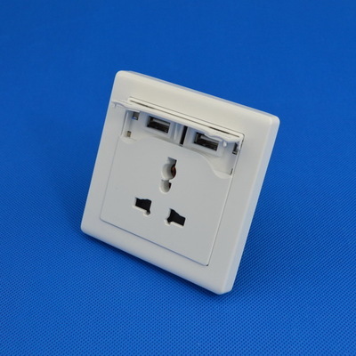 USB墙壁插座面板评测 5V 2.1A直充，让生活更便捷